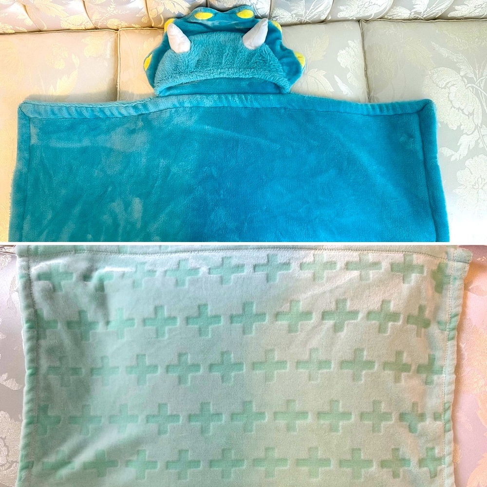 Lot of 2 Toddler/Baby Blankets Dinosaur hooded